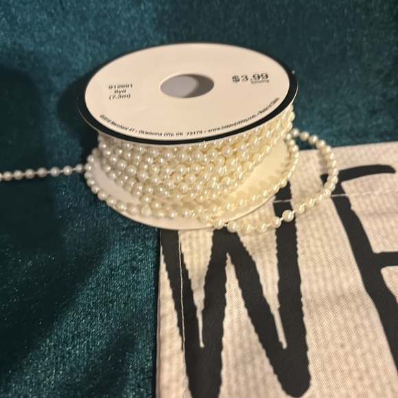 Wedding/Reception Decor Bundle - Picture 8 of 13